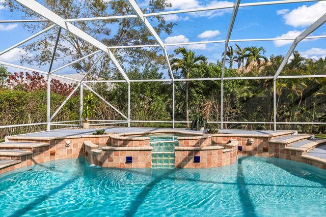 2296 Greenview Cove Drive, Wellington, FL 33414