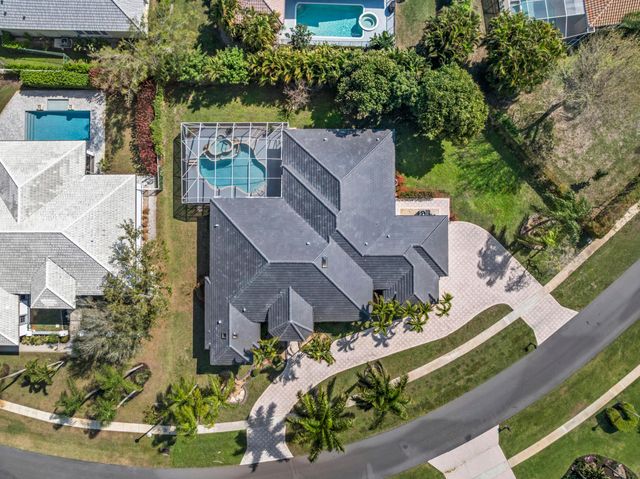 2296 Greenview Cove Drive, Wellington, FL 33414