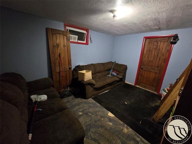 509 S 4th Street W, Baker, MT 59313