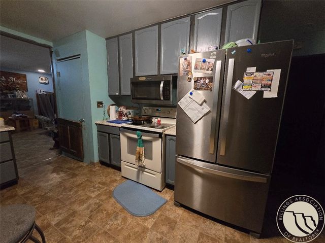 509 S 4th Street W, Baker, MT 59313