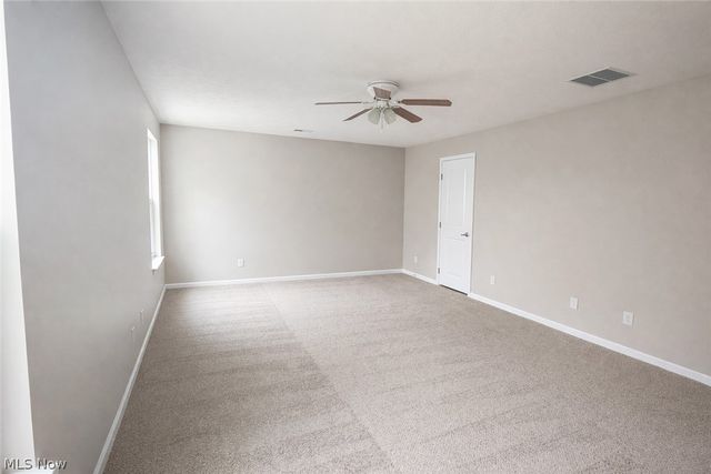 38446 Foxglen Avenue, Avon, OH 44011