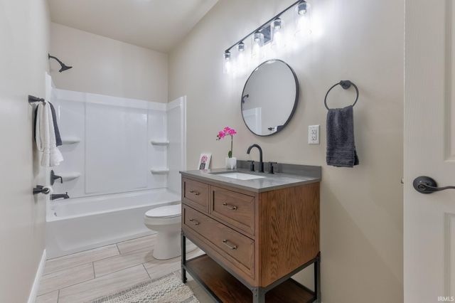 2605 N Kentucky Avenue, Evansville, IN 47711