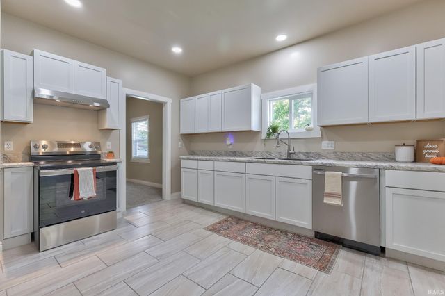 2605 N Kentucky Avenue, Evansville, IN 47711
