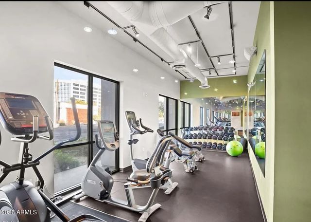 535 W THOMAS Road 513, Phoenix, AZ 85013