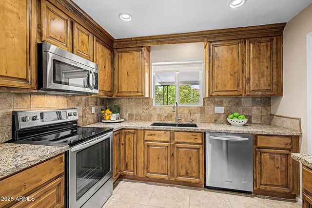 6408 E DALLAS Street, Mesa, AZ 85205