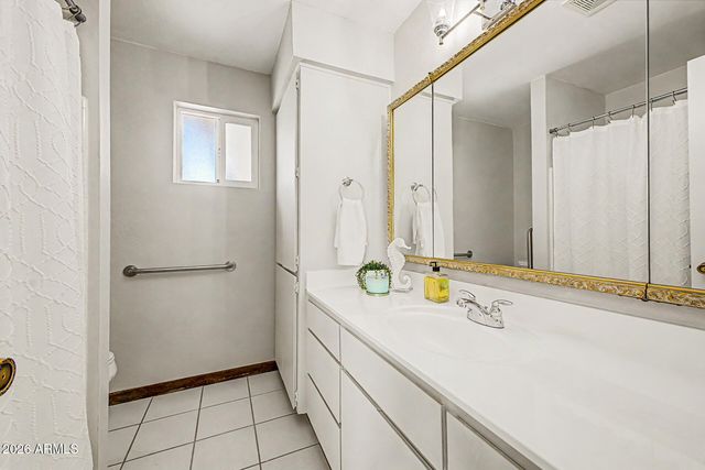 6408 E DALLAS Street, Mesa, AZ 85205