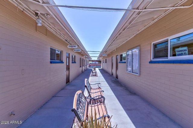 6408 E DALLAS Street, Mesa, AZ 85205