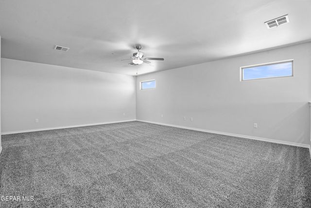 985 Barbara Avenue, Socorro, TX 79927