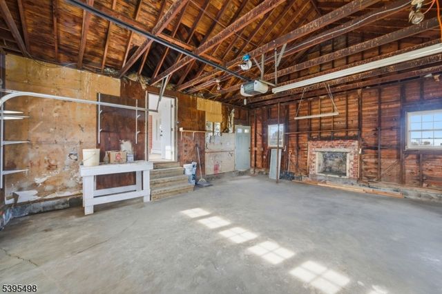 82 County Road 518, Franklin Twp., NJ 08540