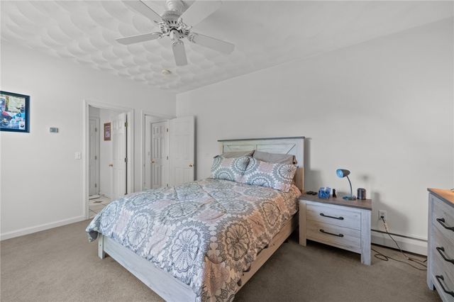 40 Conanicus Road, Narragansett, RI 02882