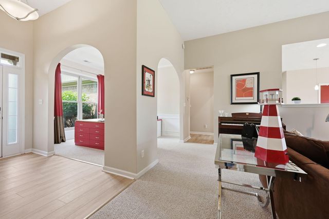 112 Shepherds Trace, Versailles, KY 40383