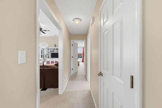 112 Shepherds Trace, Versailles, KY 40383