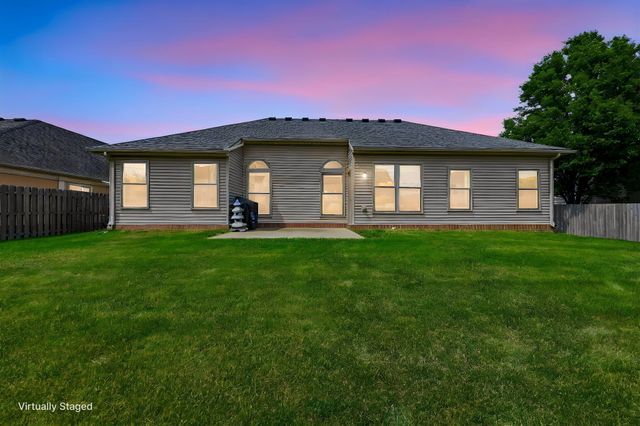 112 Shepherds Trace, Versailles, KY 40383