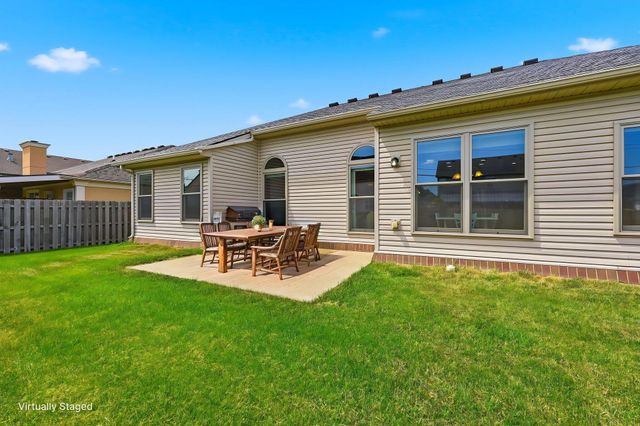 112 Shepherds Trace, Versailles, KY 40383