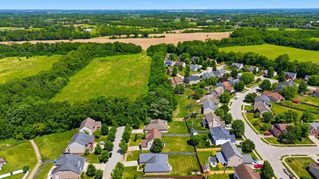 112 Shepherds Trace, Versailles, KY 40383