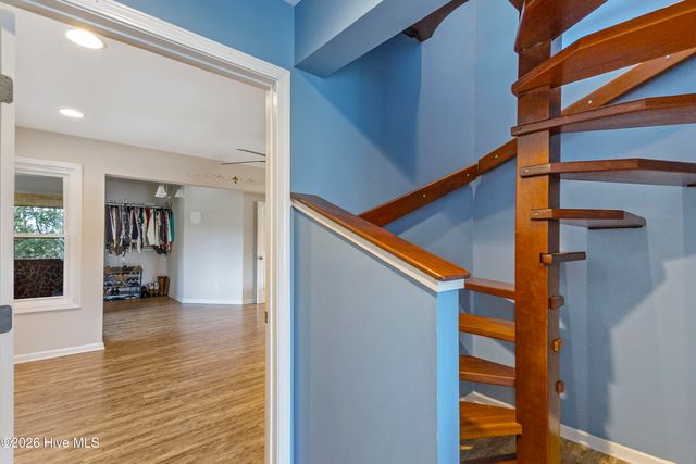 412 Lakeview Drive, Hampstead, NC 28443