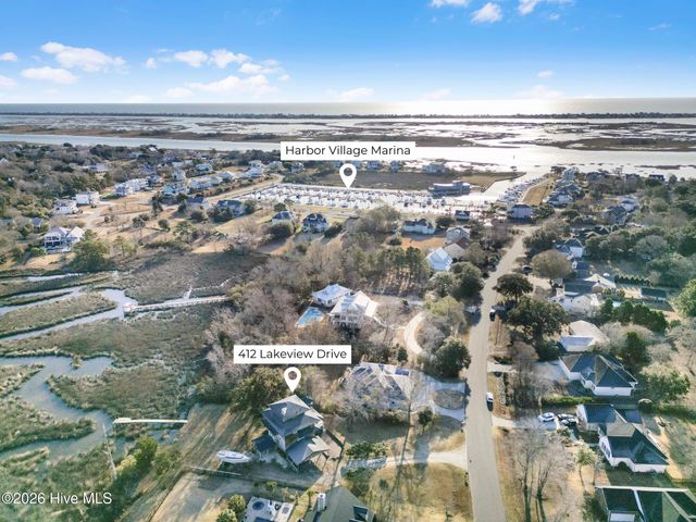 412 Lakeview Drive, Hampstead, NC 28443