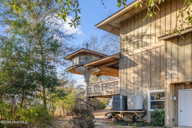 412 Lakeview Drive, Hampstead, NC 28443