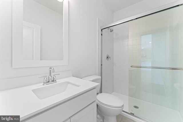 27 COTTONWOOD AVE, Berlin, NJ 08009