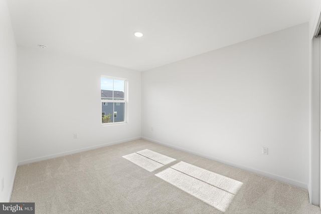 27 COTTONWOOD AVE, Berlin, NJ 08009