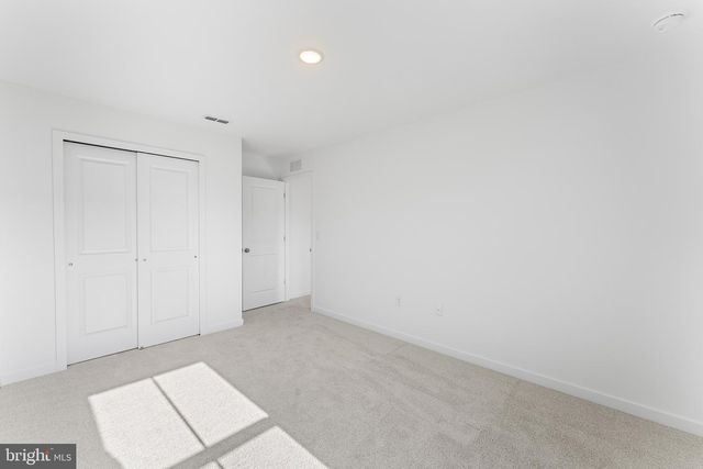 27 COTTONWOOD AVE, Berlin, NJ 08009