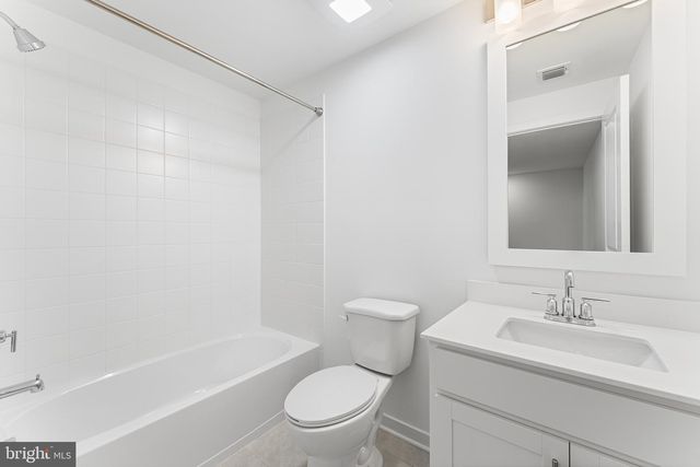 27 COTTONWOOD AVE, Berlin, NJ 08009
