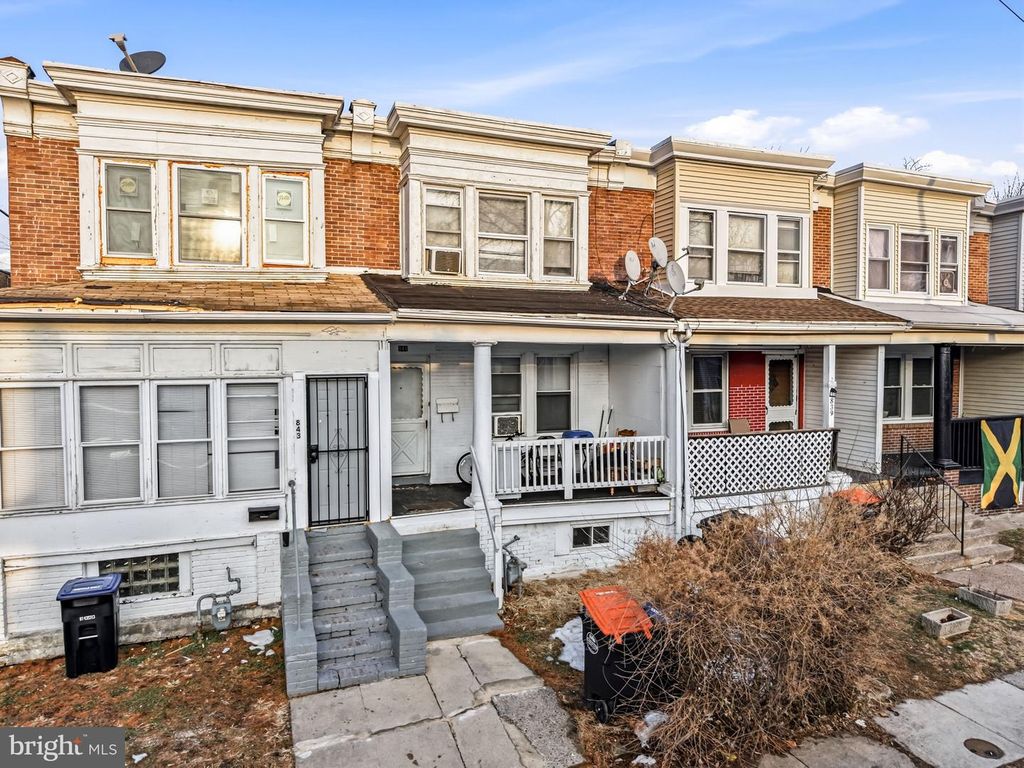 843 ELSINORE PL, Chester, PA 19013