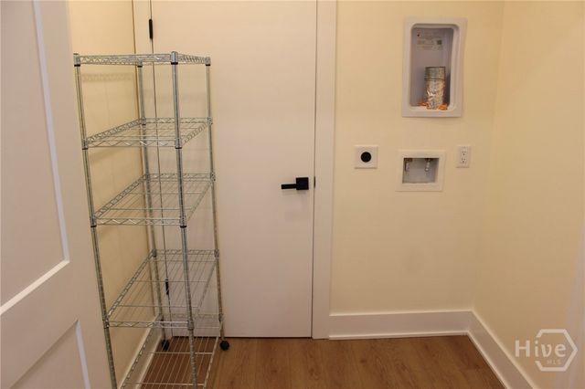 17 Abraham Road, Savannah, GA 31406