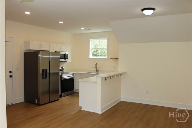 17 Abraham Road, Savannah, GA 31406