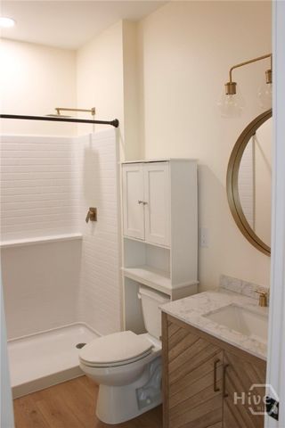 17 Abraham Road, Savannah, GA 31406