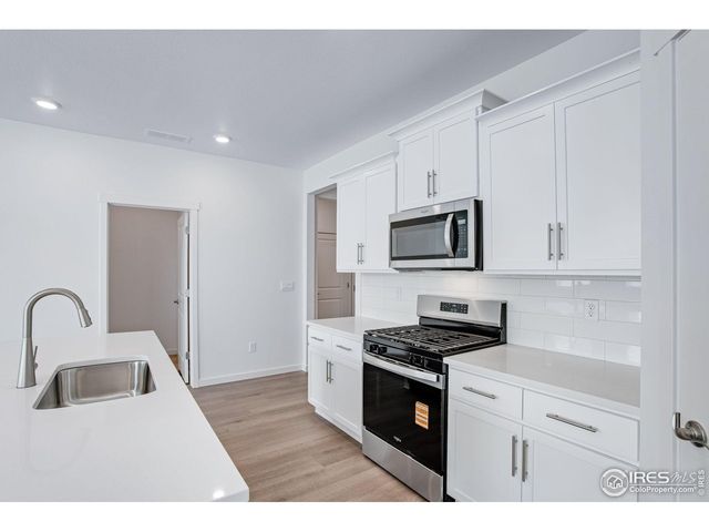 72 N 45th Ave, Brighton, CO 80601