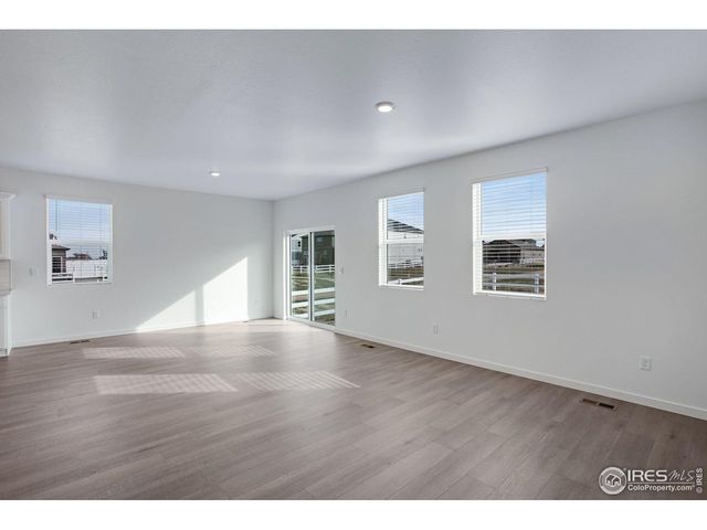 72 N 45th Ave, Brighton, CO 80601