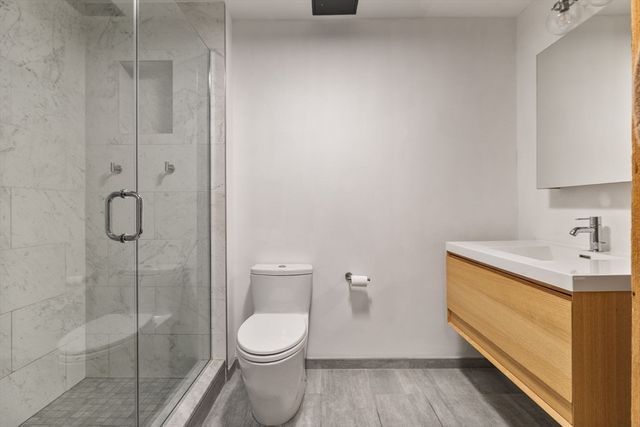 21 Wormwood Street 411, Boston, MA 02210