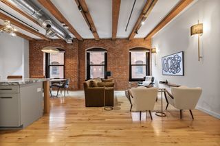 21 Wormwood Street 411, Boston, MA 02210