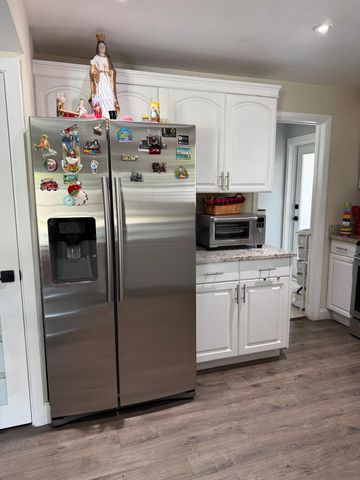 1836 Baythorne Road, West Palm Beach, FL 33415