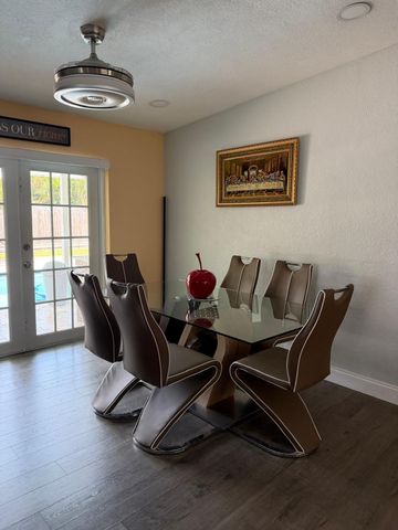 1836 Baythorne Road, West Palm Beach, FL 33415