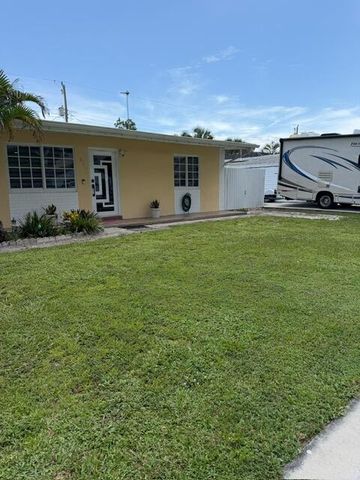 1836 Baythorne Road, West Palm Beach, FL 33415
