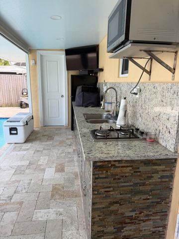 1836 Baythorne Road, West Palm Beach, FL 33415