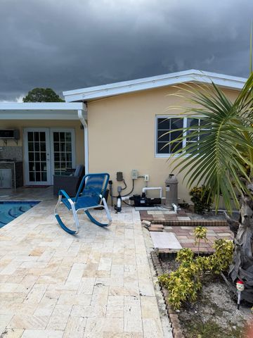 1836 Baythorne Road, West Palm Beach, FL 33415
