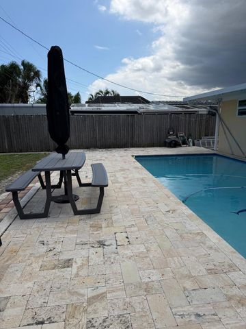 1836 Baythorne Road, West Palm Beach, FL 33415