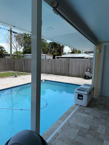 1836 Baythorne Road, West Palm Beach, FL 33415