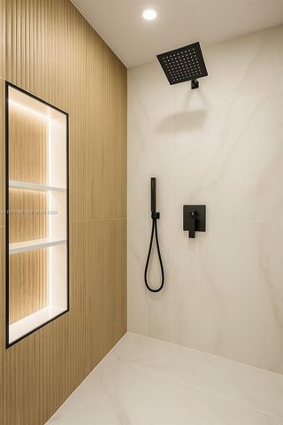 1399 NE 38th St, Oakland Park, FL 33334