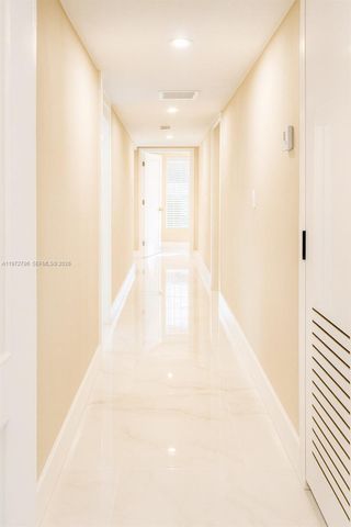 1399 NE 38th St, Oakland Park, FL 33334