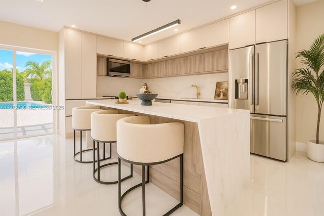 1399 NE 38th St, Oakland Park, FL 33334