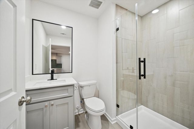 6415 Upshaw Drive, Houston, TX 77396