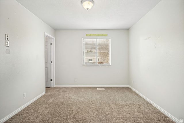 5529 RIDGE HOLLOW WAY, Kearns, UT 84118