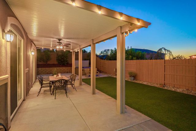 679 Lefevre Dr, Folsom, CA 95630