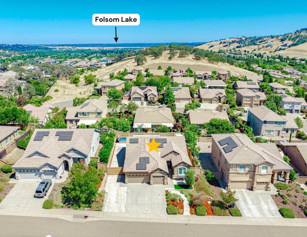 679 Lefevre Dr, Folsom, CA 95630