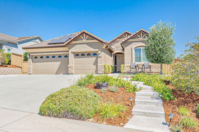 679 Lefevre Dr, Folsom, CA 95630