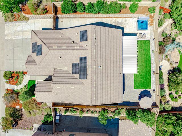 679 Lefevre Dr, Folsom, CA 95630